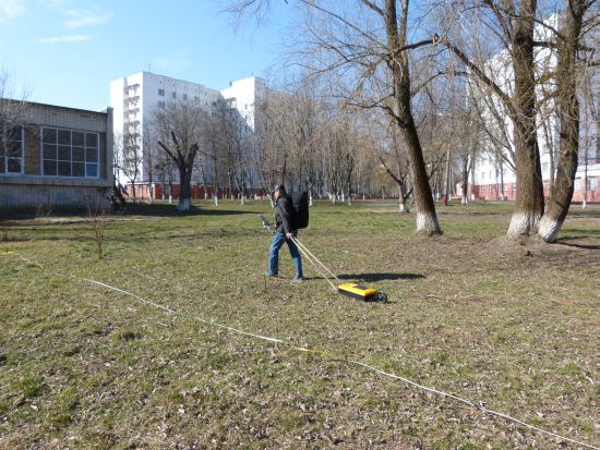 Searching for pipes with VIY3 ground penetrating radar